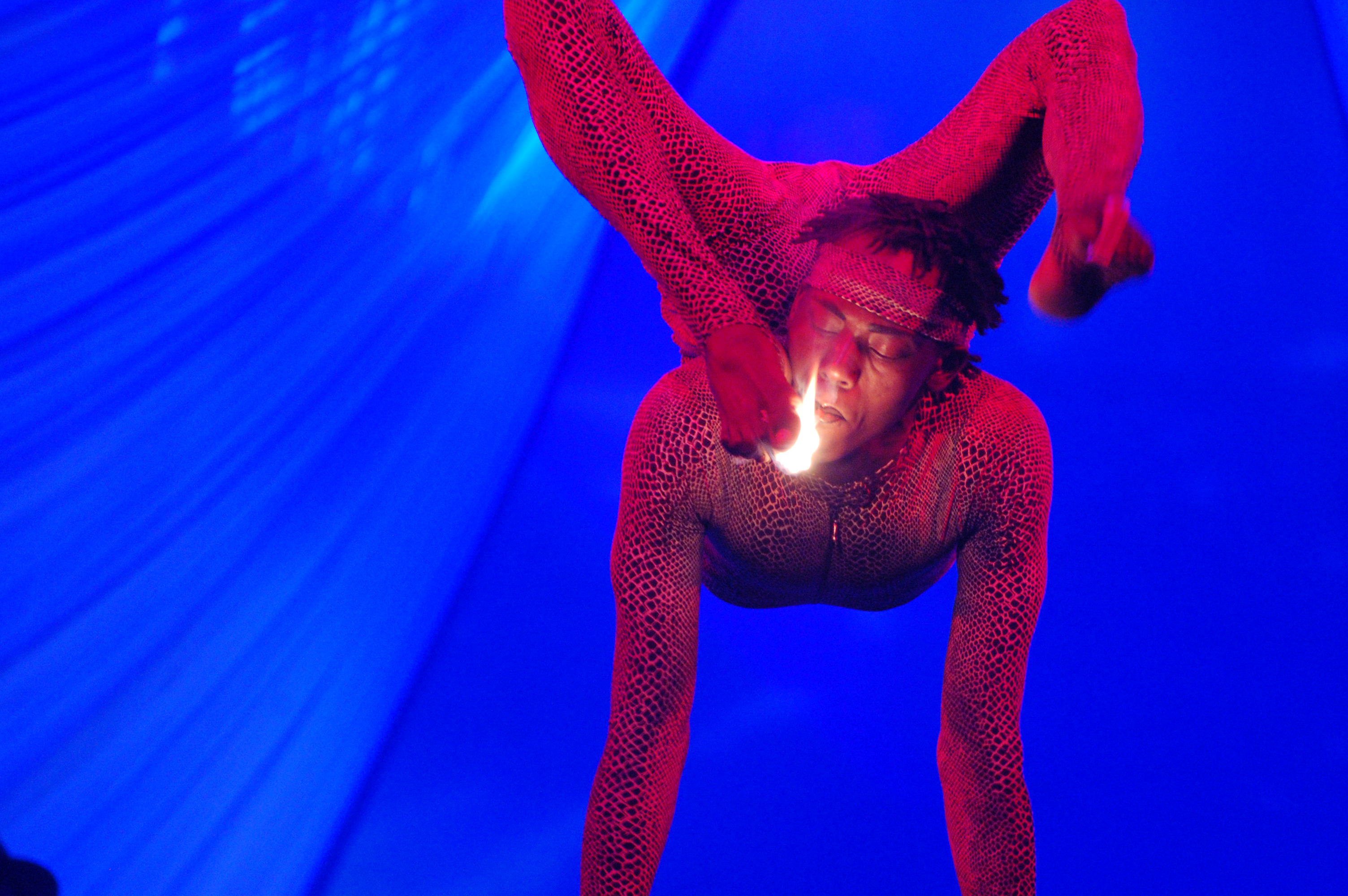 Zawadi only had three fingers on his left hand